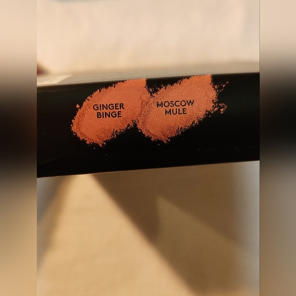 FENTY-MAC MAKEUP BUNDLE - Picture 3 of 9